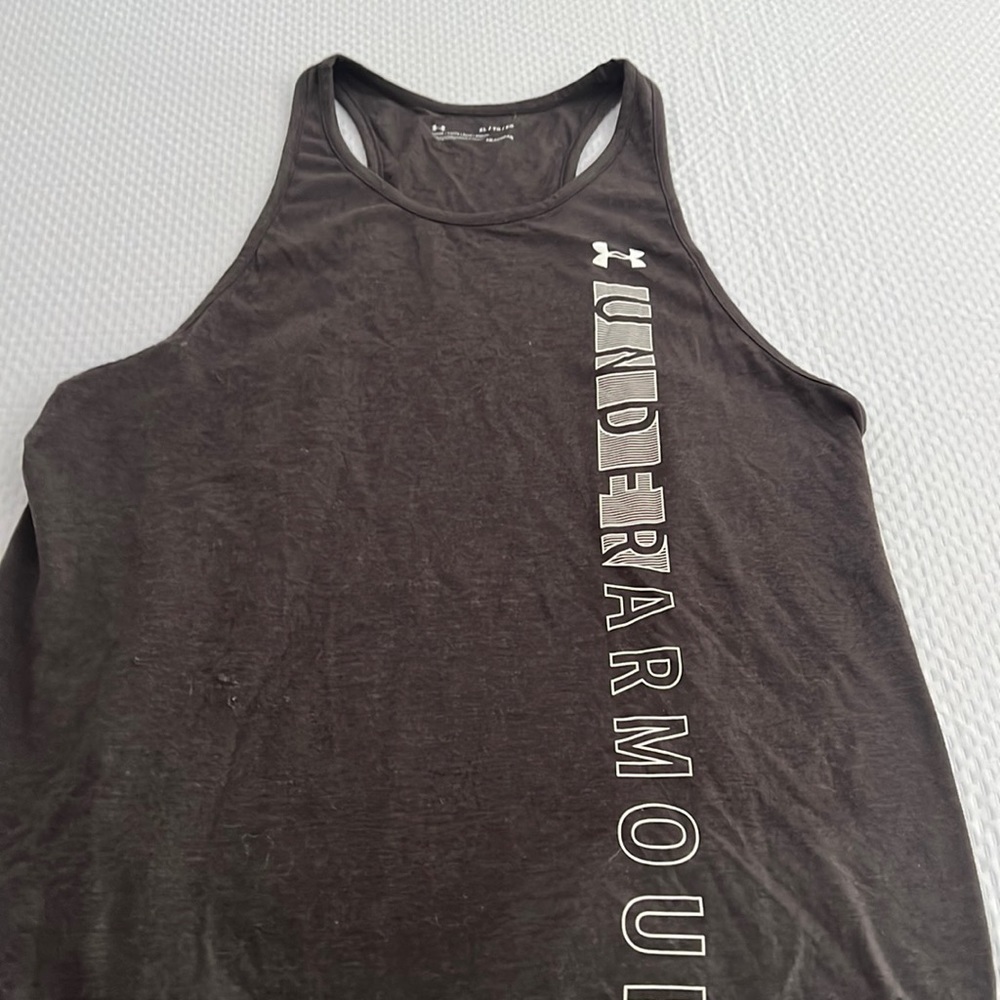 Gray Under Armour Tank super soft XL